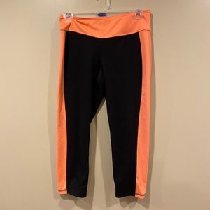 SO Black & orange cropped leggings
